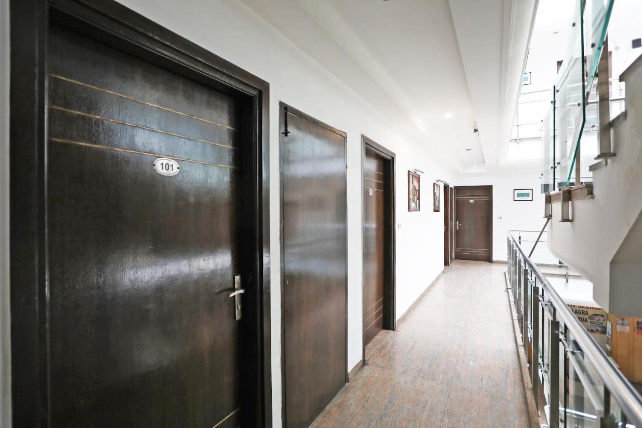 Hotel City Height - Delhi Ncr Id Not Accepted New Delhi Ngoại thất bức ảnh